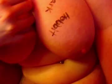 girl Live Xxx Sex & Porn On Webcam With Girls From USA, Europe, Canada And South America with miffychu