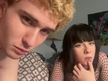 couple Live Xxx Sex & Porn On Webcam With Girls From USA, Europe, Canada And South America with rawd3sire