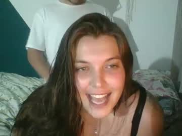 couple Live Xxx Sex & Porn On Webcam With Girls From USA, Europe, Canada And South America with kinglk07