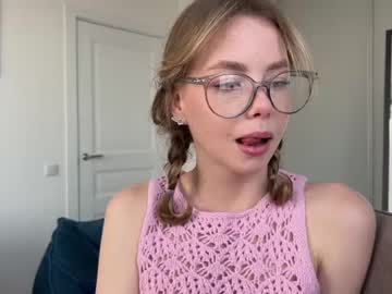 girl Live Xxx Sex & Porn On Webcam With Girls From USA, Europe, Canada And South America with elli_harmon