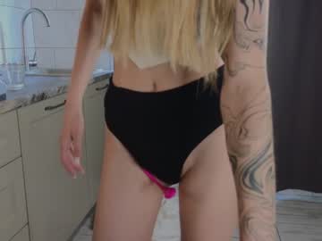 girl Live Xxx Sex & Porn On Webcam With Girls From USA, Europe, Canada And South America with anitaholmes