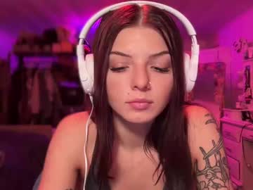 girl Live Xxx Sex & Porn On Webcam With Girls From USA, Europe, Canada And South America with ultravioletts