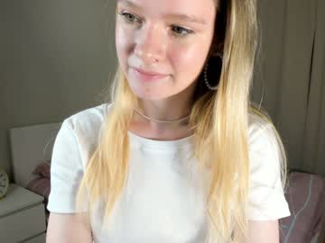 girl Live Xxx Sex & Porn On Webcam With Girls From USA, Europe, Canada And South America with wandabeldon