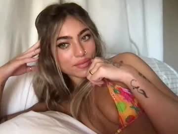 girl Live Xxx Sex & Porn On Webcam With Girls From USA, Europe, Canada And South America with skyelia