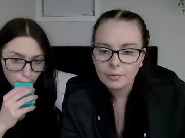 couple Live Xxx Sex & Porn On Webcam With Girls From USA, Europe, Canada And South America with amberxorae