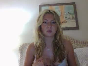 girl Live Xxx Sex & Porn On Webcam With Girls From USA, Europe, Canada And South America with oliviamaexo