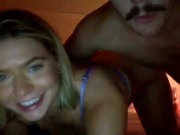 couple Live Xxx Sex & Porn On Webcam With Girls From USA, Europe, Canada And South America with banjandlo