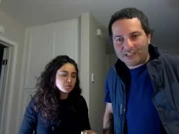 couple Live Xxx Sex & Porn On Webcam With Girls From USA, Europe, Canada And South America with docdre69