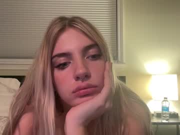 girl Live Xxx Sex & Porn On Webcam With Girls From USA, Europe, Canada And South America with alliesutton
