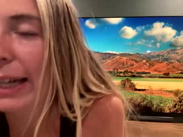 couple Live Xxx Sex & Porn On Webcam With Girls From USA, Europe, Canada And South America with iluvyoujenny