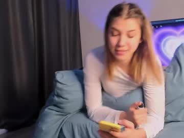 couple Live Xxx Sex & Porn On Webcam With Girls From USA, Europe, Canada And South America with blazeduo