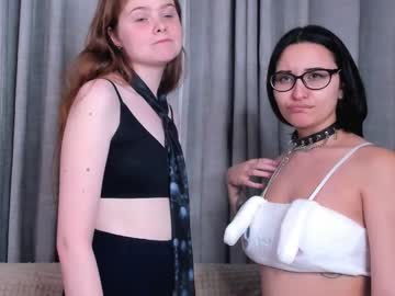 couple Live Xxx Sex & Porn On Webcam With Girls From USA, Europe, Canada And South America with earleneclarkston