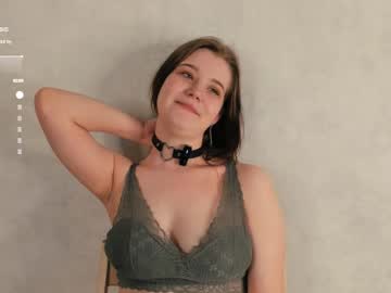 girl Live Xxx Sex & Porn On Webcam With Girls From USA, Europe, Canada And South America with cutiebow